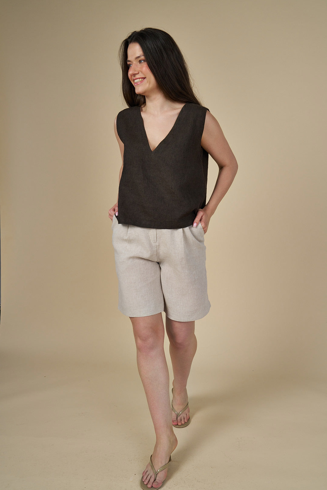 Adel Linen Bermuda